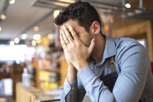 Entreprise en redressement judiciaire : quel délai pour régler ses loyers impayés ?