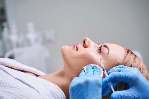 Infirmiers : quelle pratique pour les actes à visée esthétique ?