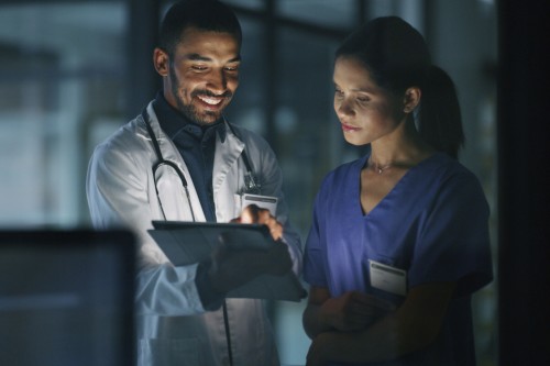 Médico-social : compensations pour travail de nuit
